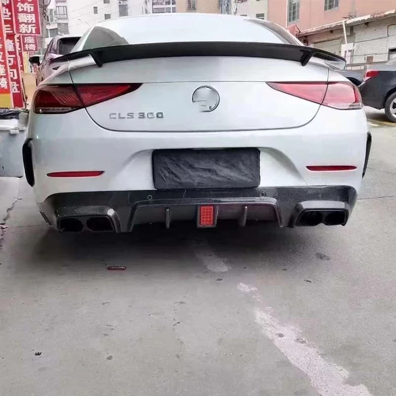 lip Car Rear Bumper Diffuser Splitters Spoiler Upgrade body kit