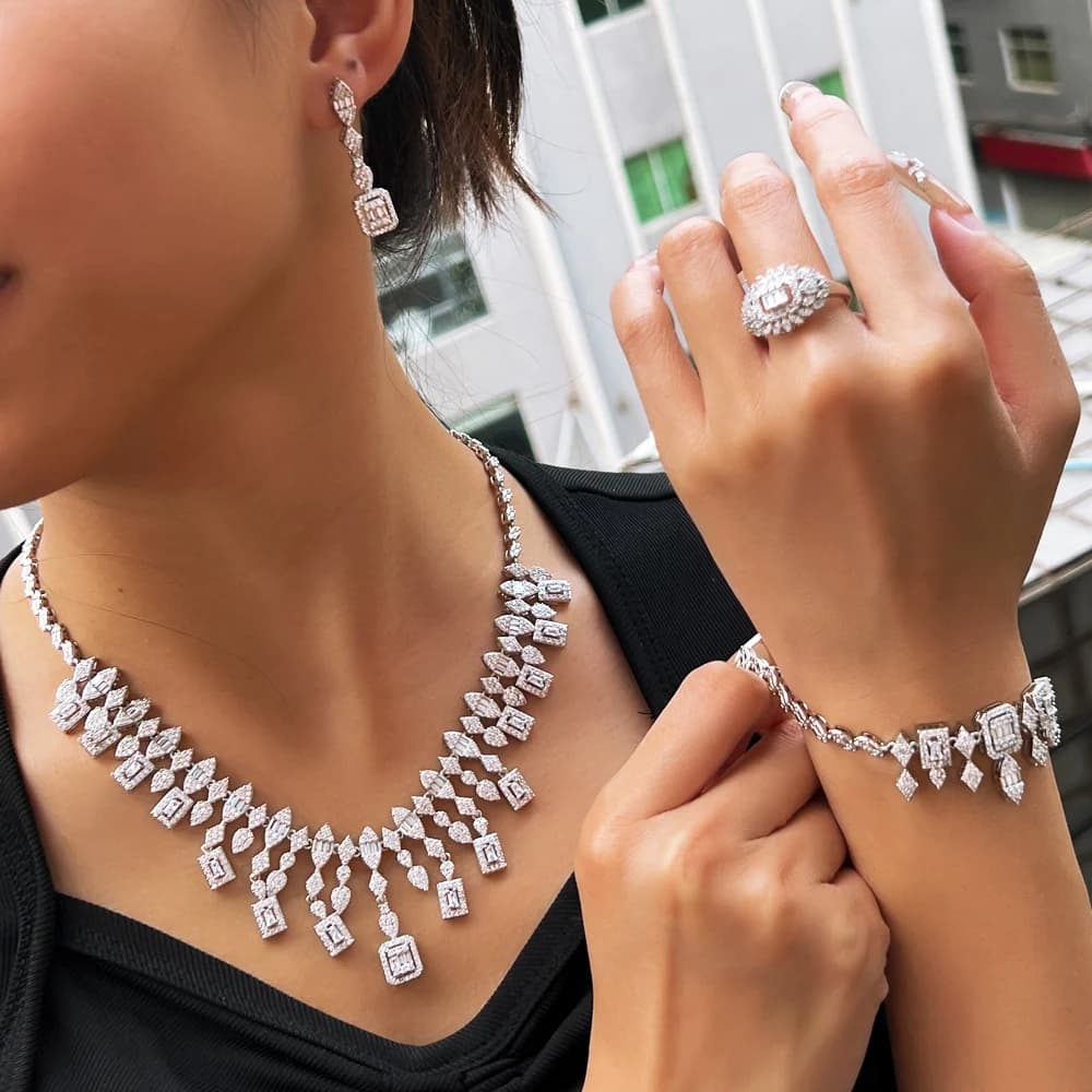 BeaQueen Gorgeous Dubai CZ White Gold Color Tassel Drop Necklace Earrings 4pcs Jewelry Set for Women Wedding Party Bridal T0943