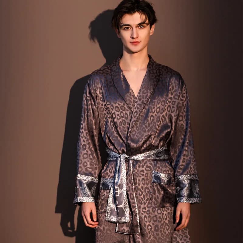Dark Grey Men's Bathrobe with Leopard Print Jacquard, Long Sleeved Kimono, Comfortable and Random Pyjamas in Satin for Home