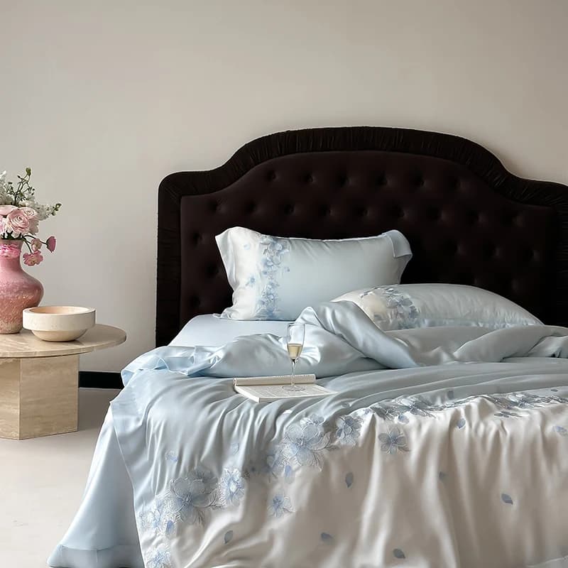 Chic flowers embroidery 600TC Lyocell soft silky feeling of freshness set bed linen headdress bed sheet/sheet with pillow corners 4 pieces