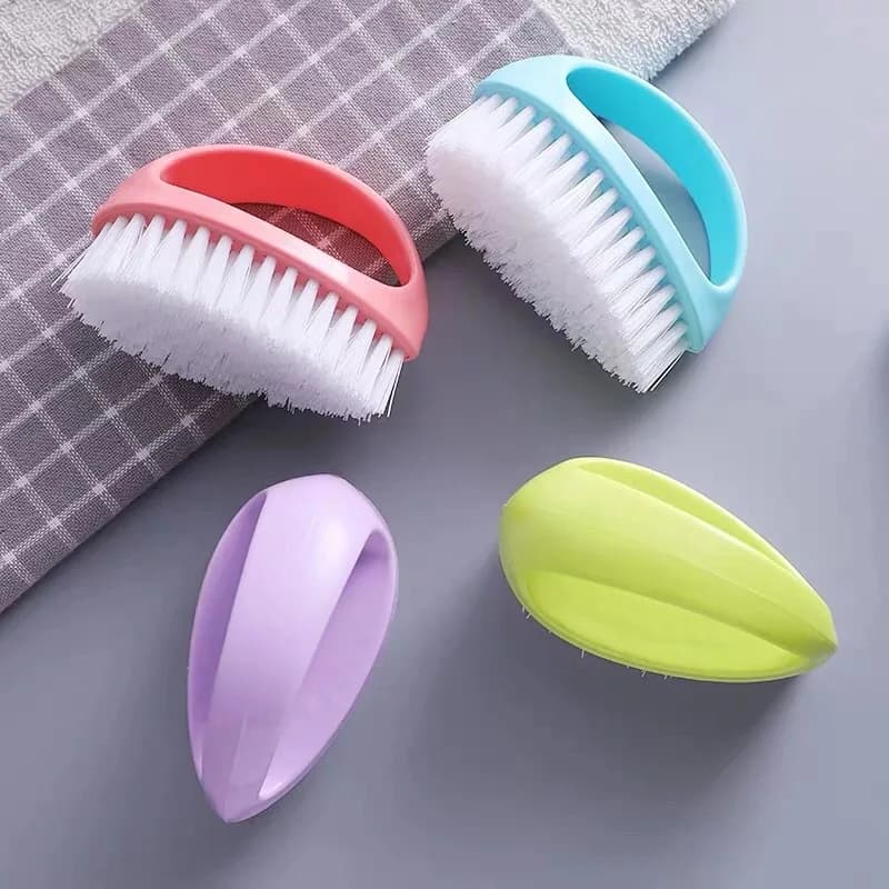 Spazzola per scarpe, spazzola colorata a forma di uovo, spazzola multifunzionale per bucato domestico, spazzola per la pulizia di vestiti e scarpe.