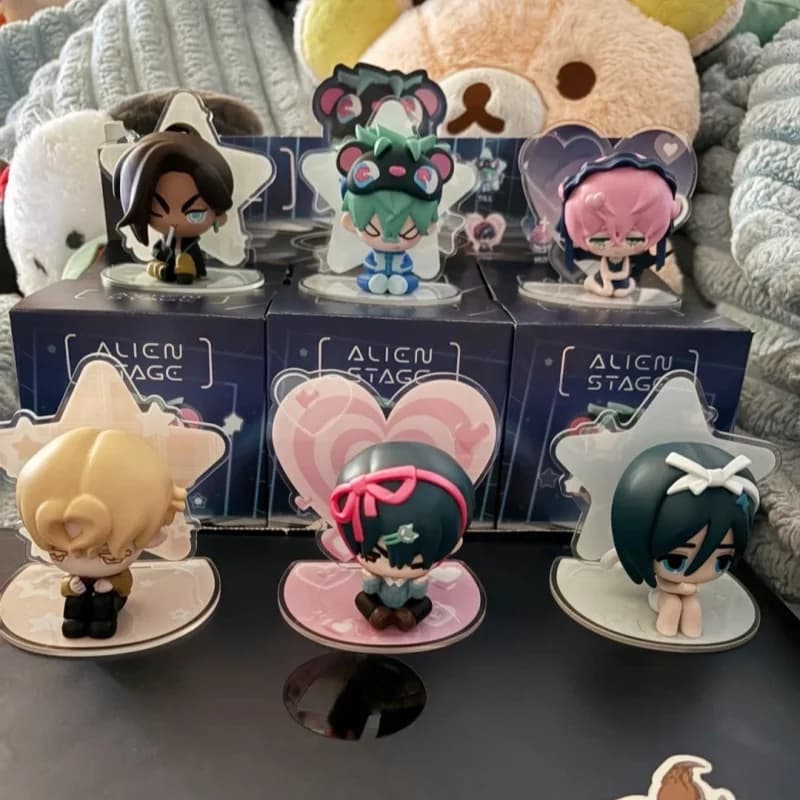 New authentic Alien Stage Blind Box Cartoon Ivan Doll Mini Doll Carino LUKA Pendant Surprise box Alien Stage Gifft
