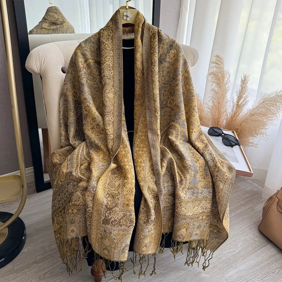 2025 Tassel Blanket Design Ethnic Style Thick Pashmina New Winter Warm Shawl Wrap Scarf Women Neckerchief Poncho Stoles