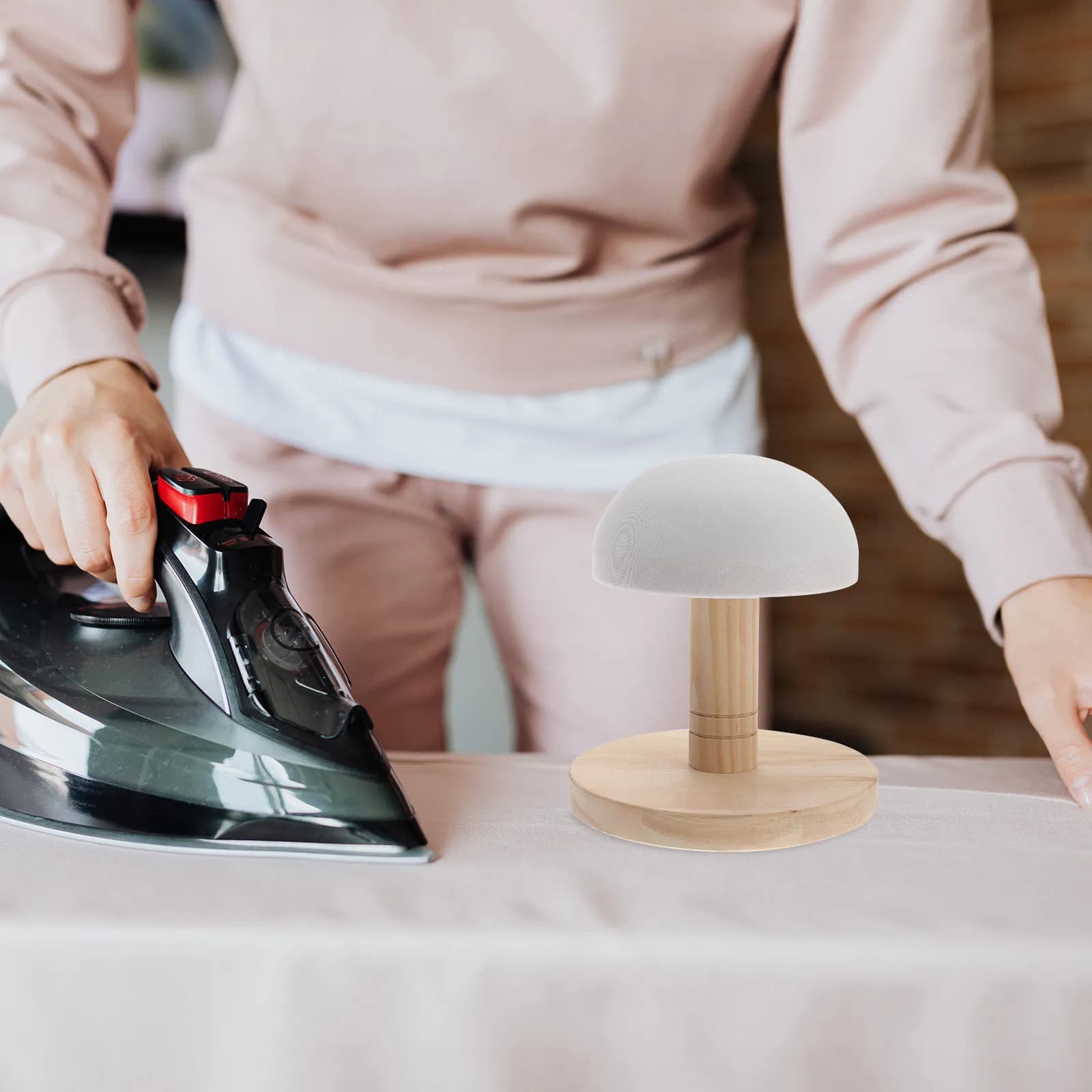 1Pcs Clothes Ironing Board Strong Stable Bracket Non-Slip Base Compact Home Supplies Sleeve Collar Leg Ironing Tool for Family