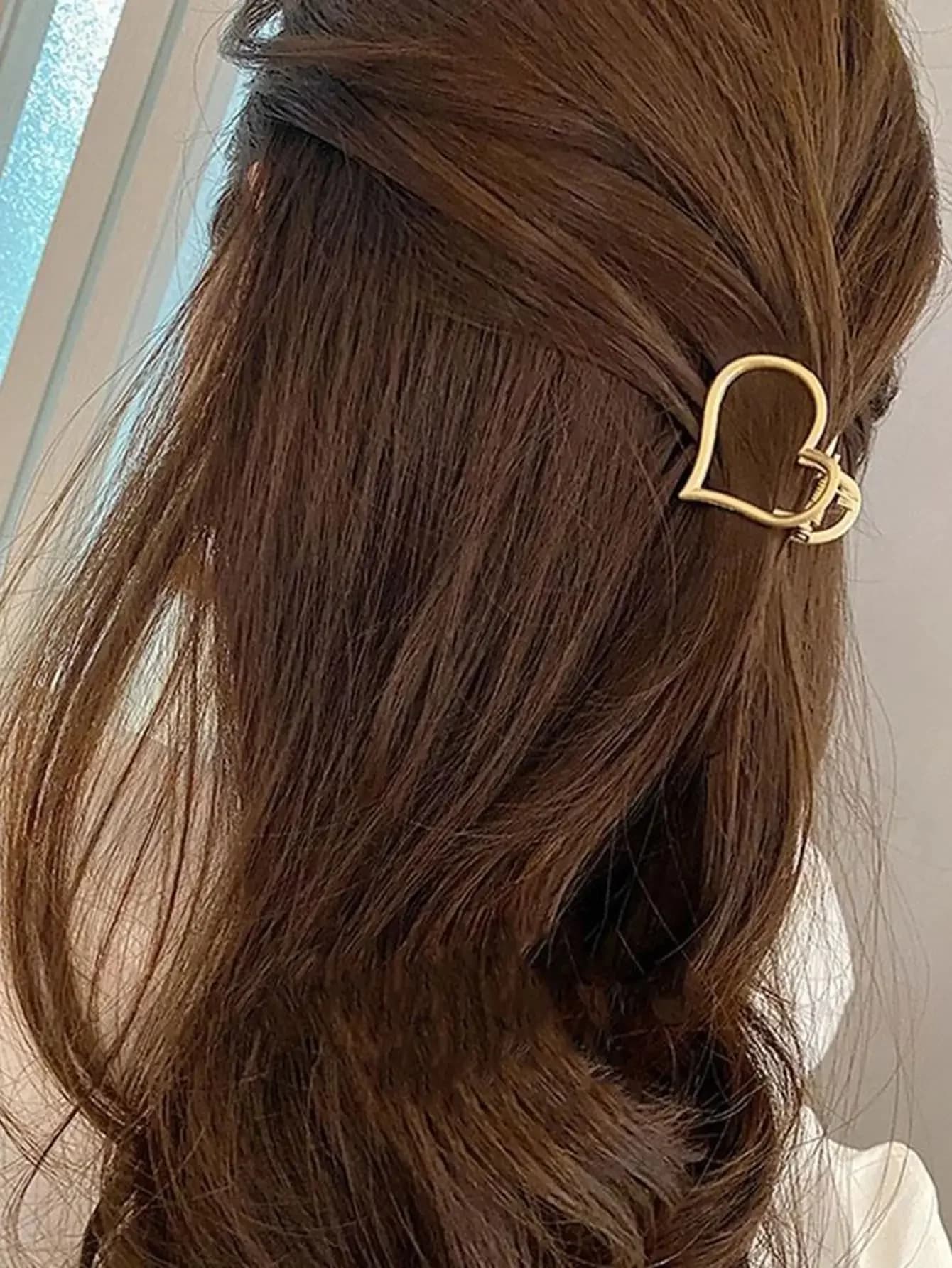 Fermaglio per capelli a forma di cuore in oro per donna, accessorio per capelli alla moda