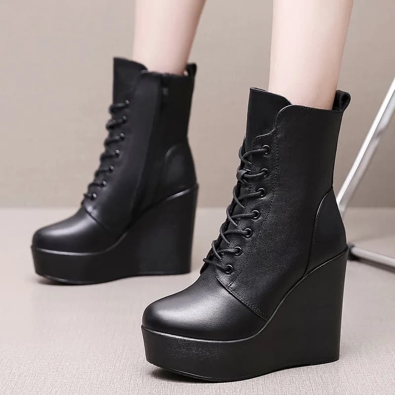 Stivali invernali da donna caldi alla moda Stivali con cerniera in pizzo con plateau in vera pelle Scarpe invernali casual da donna Stivaletti da donna in peluche