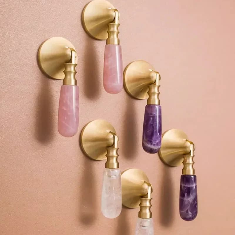 Maniglia Piccola in Ottone Puro con Cristallo Rosa Naturale, Stile Nordico di Lusso Leggero, per Armadi, Cassetti e Mobili, Pomello a Foro Singolo
