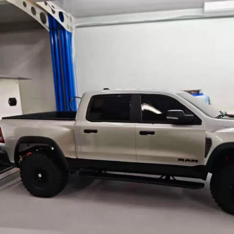 Parafango parapolvere posteriore stampato in 3D per KM 1/8 Dodge RAM 1500 RC Crawler, accessori per parti di aggiornamento parafango ruota posteriore