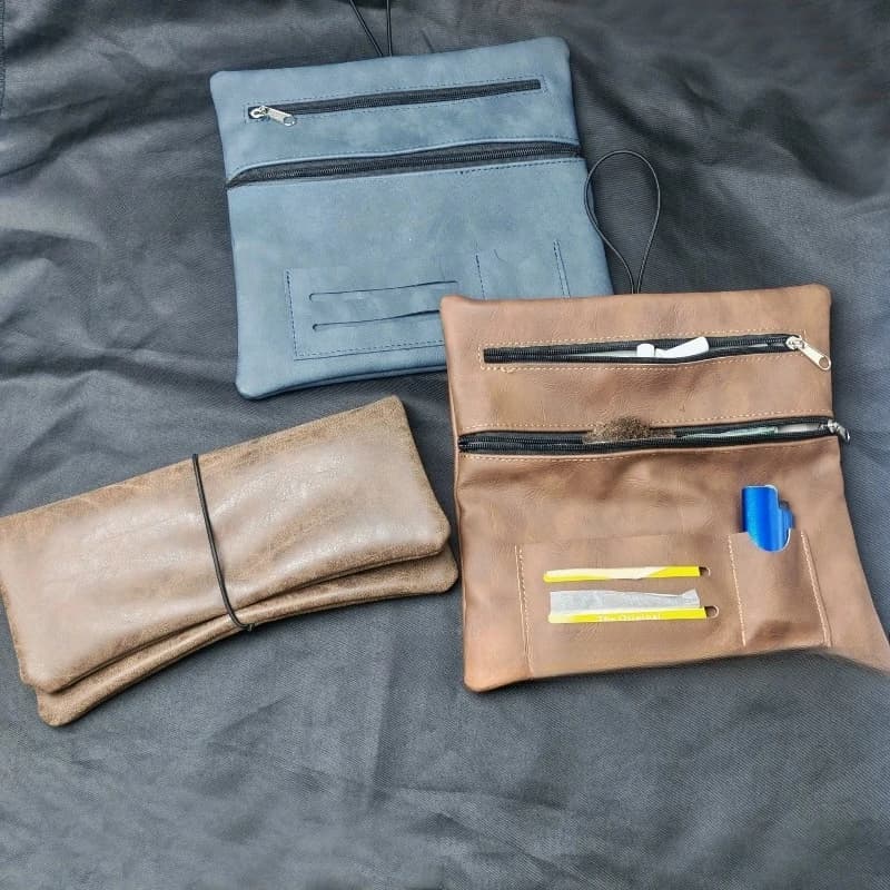Foldable portable object bag in rope style: hand laminated foreskin with multifunctional tobacco bag with PU leather surface
