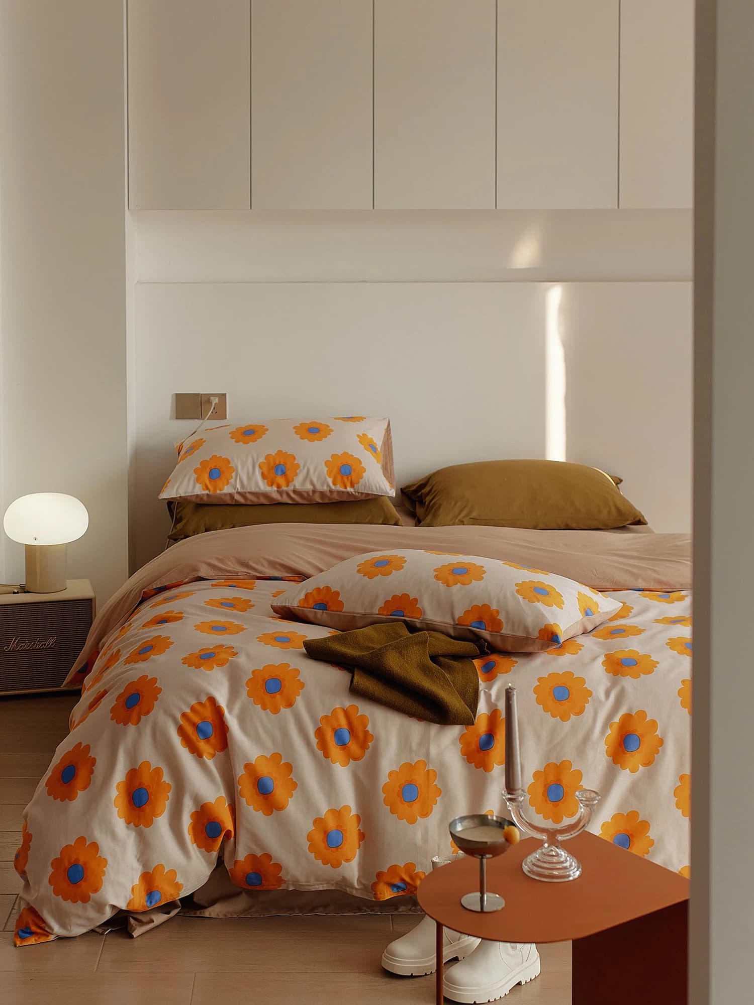Ultra Soft Printed Cotton Bed Linen Set, Four Pieces, for Bed 18m, with Bed Sheet, Cover and Clamp