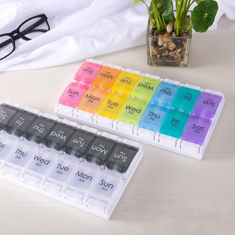 Large nappie holders and organizers 2 times a day Folders from 14 compartments to contain large vitamin supplements Fish oil