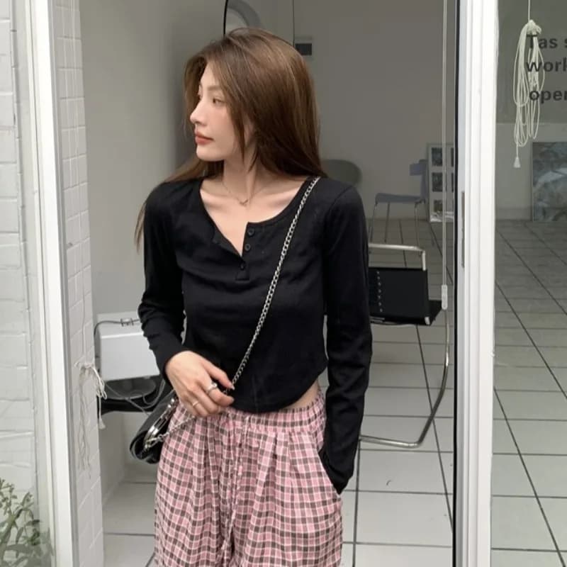 Slim Fit V-Neck Base Shirt Women's Spring Autumn Long Sleeve T-Shirt Design Short Style Top High Waist Pants Match Autumn Clo...