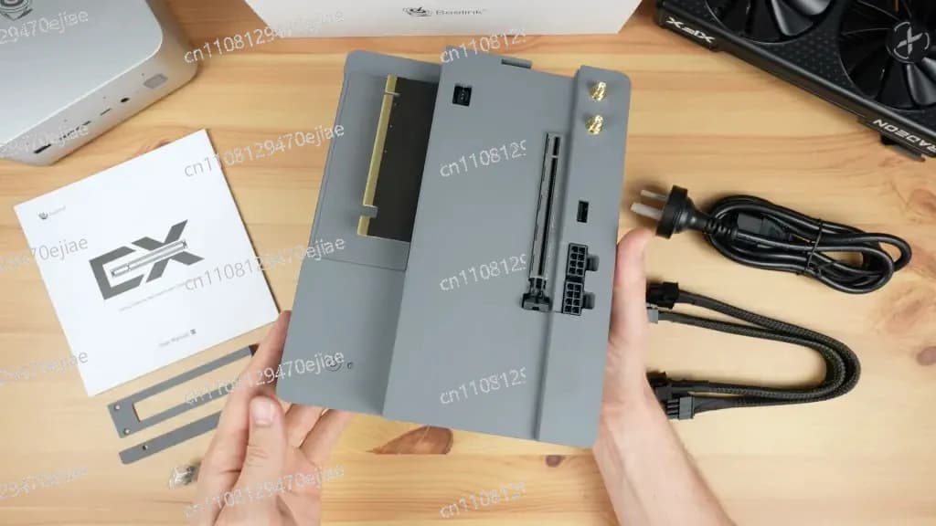 Docking Station GPU Esterna Beelink - Alimentatore Integrato da 600W, Slot PCIe×16, Modulo SSD e Wi-Fi, Dock eGPU per GTI14 155H/185H