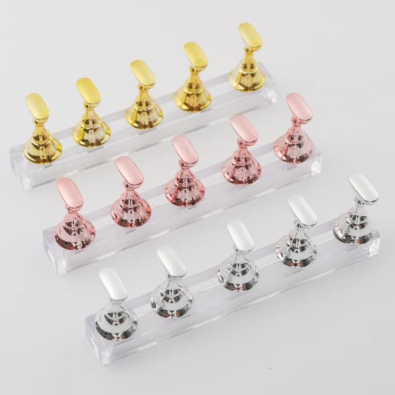 Set di 1 Espositore per Unghie a Forma di Scacchiera in Acrilico, Supporto Magnetico per Punte e Pratica Unghie, Strumento per DIY Unghie