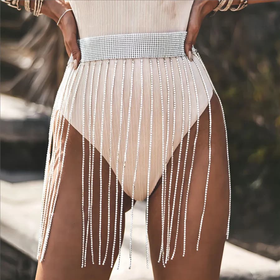AKYZO 2025 Minigonna con nappa con strass moda Donna sexy Metallo scava fuori Gonne corte da festa fatte a mano di lusso da discoteca
