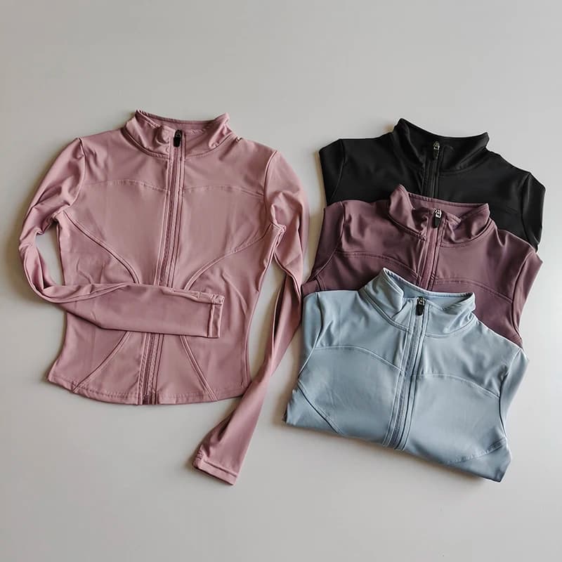 Women's Sports Clothing in Long Sleeves, Slim Jacket for Yoga Fast Drying with Zip and High Collar, Top for Running and Fitness