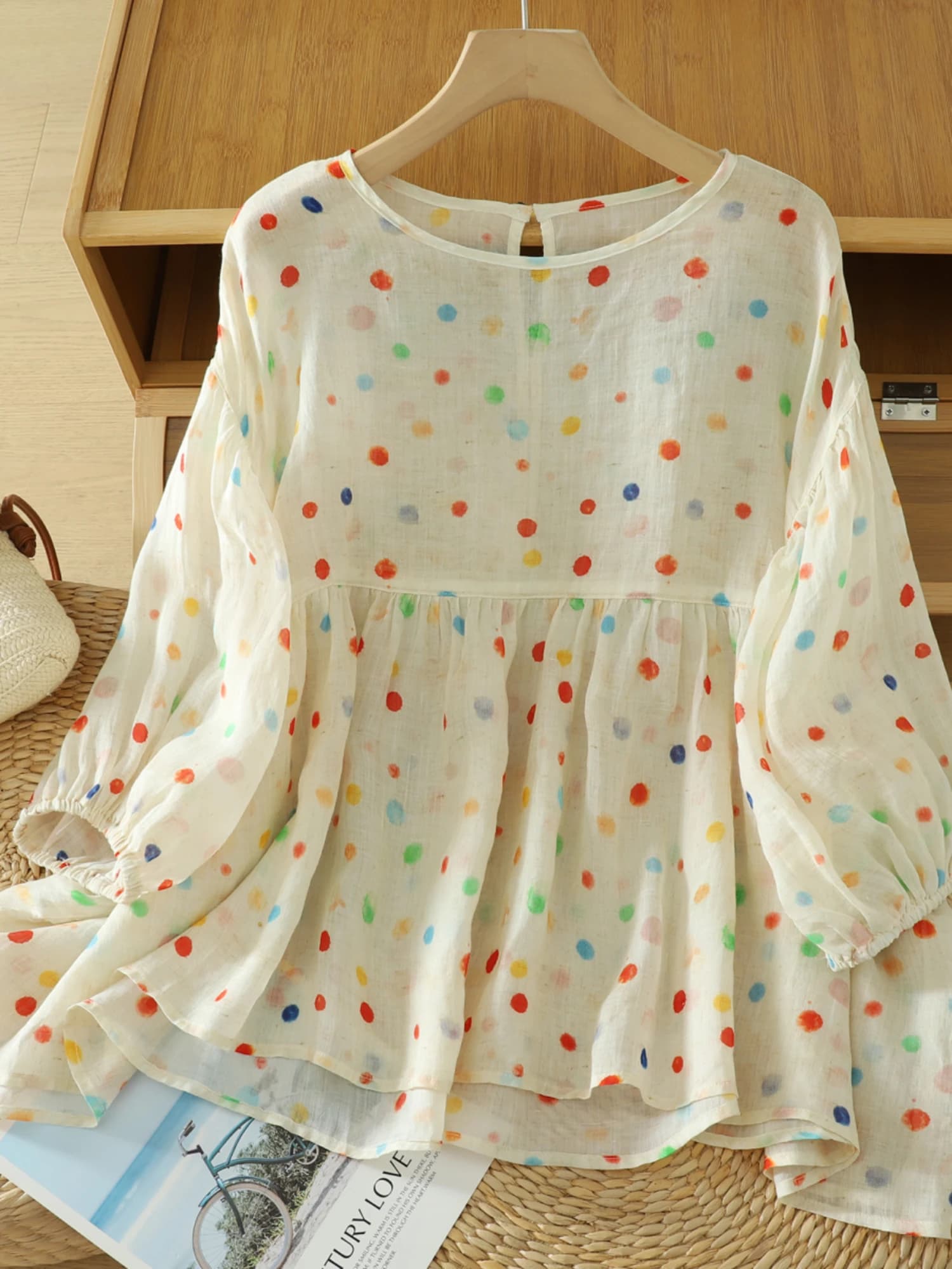 Camicia a maniche corte in cotone e lino a pois da donna, estiva, dolce, giovane, ampia, che copre la pancia, top in lino snellente
