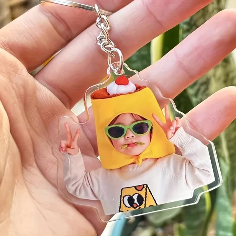 Customized couple photo and text keychains, personalized acrylic photo keychains, customized gifts