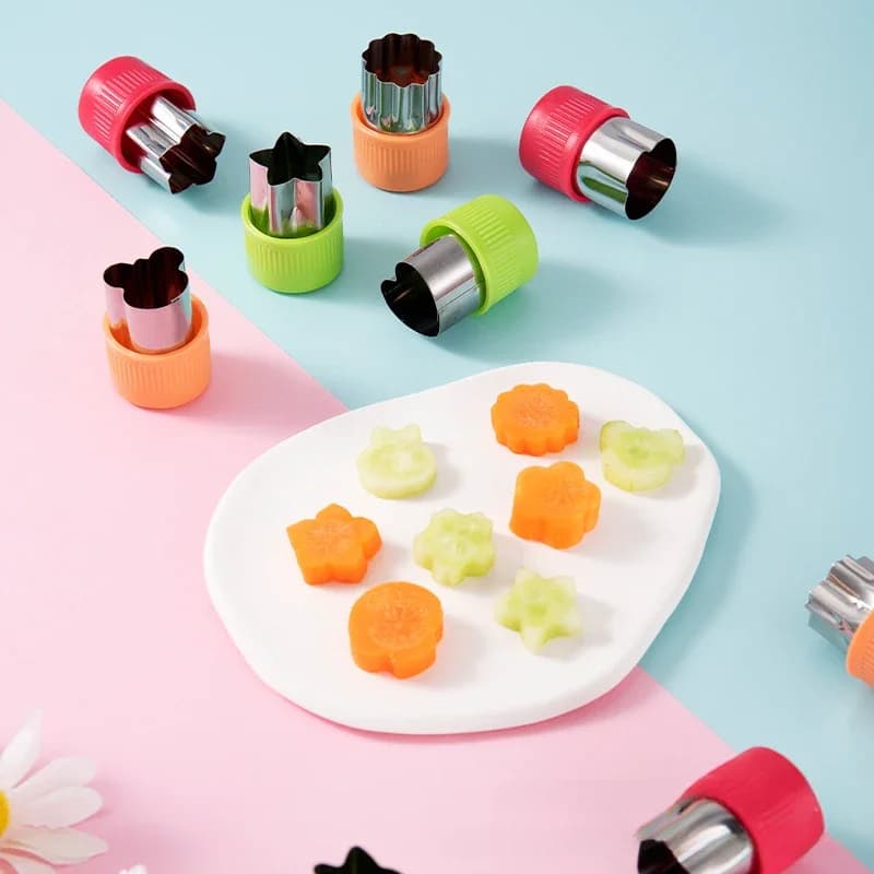 3Pcs Vegetable Cutter Flower Shapes Mini Pie Cookie Cutters Fruit Pastry Stamps Biscuit Mold for Kids Food Baking Tools