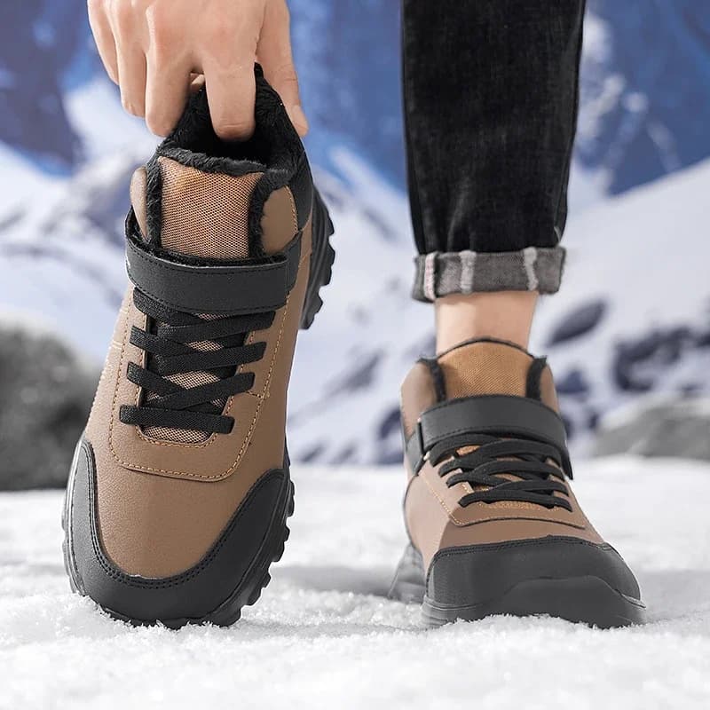 ELUVA Stivali da neve impermeabili da uomo Stivali invernali termici Scarpe da trekking leggere antiscivolo Stivali da lavoro all'aperto per la stagione fredda