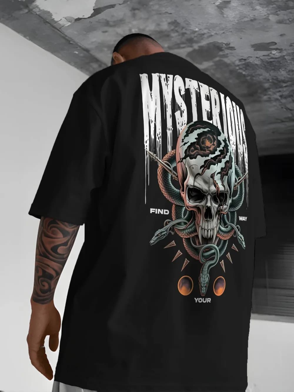 2026 Summer Men's T-shirt with Skull Pattern Breathable and Lightweight Casual Roller Skating Hip-Hop Men's Clothing