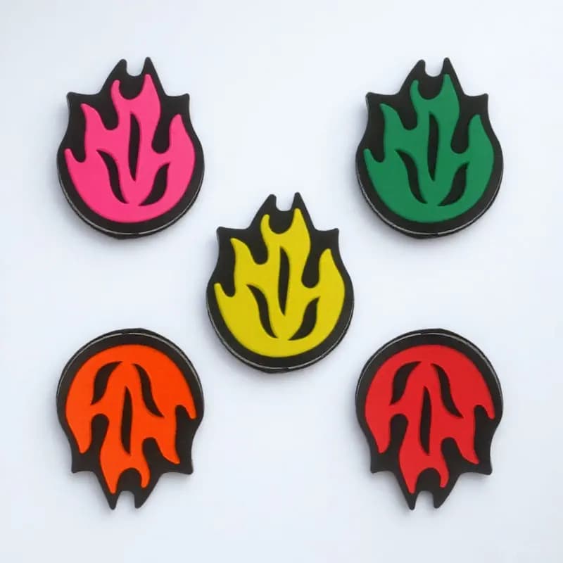5 Pieces Ammortizzatori per Racchette di Tennis in Silicone, Design a Fiamma, Reduction of Vibrations, Accessories Confortevoli per Racchette di Tennis