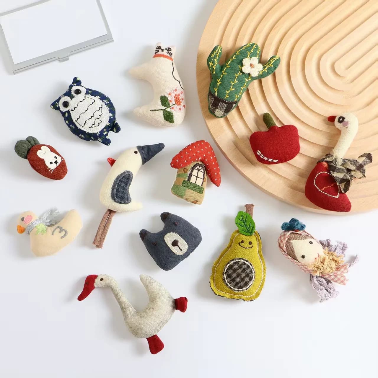 Set di Spille a Forma di Gufo Animale Cartone Animato, Fatto a Mano, in Peluche, per Borsa, Zaino, Fai da Te, Artigianato, Accessorio Decorativo per Abbigliamento