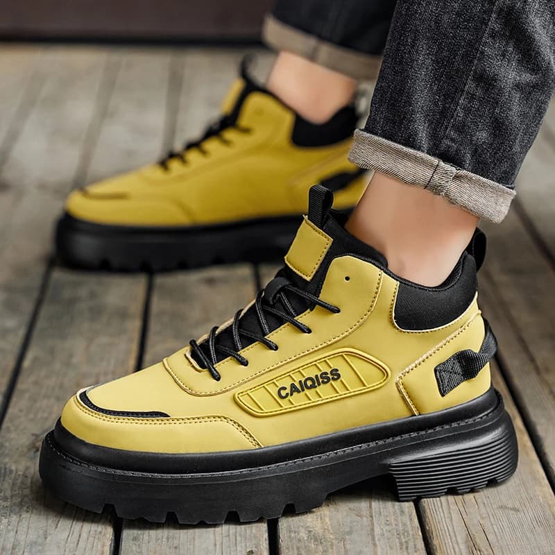 2026 Fashion Personalized Board Shoes Popular Versatile Men's Shoes High Cut Thick Soled British Style Sports and Leisure Shoes