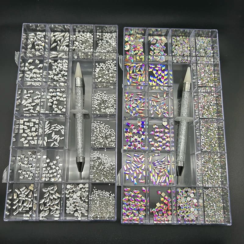 Set di Decorazioni per Unghie con Cristalli di Vetro AB Rosso e Blu, Strass Piatti, 21 Scomparti, Accessori per Unghie con 1 Penna Applicatrice