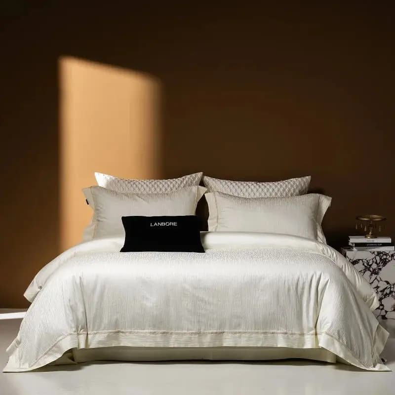 4 piece luxury jacquard Egyptian cotton bedding set Set of silky soft duvet cover, bedding/sheet with corners, pillowcase, bedding set