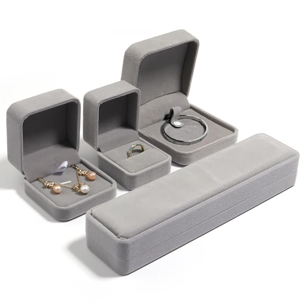 Scatola portagioie in velluto grigio, espositore per gioielli, contenitore portaoggetti, scatola regalo per collane, bracciali, orecchini e accessori.
