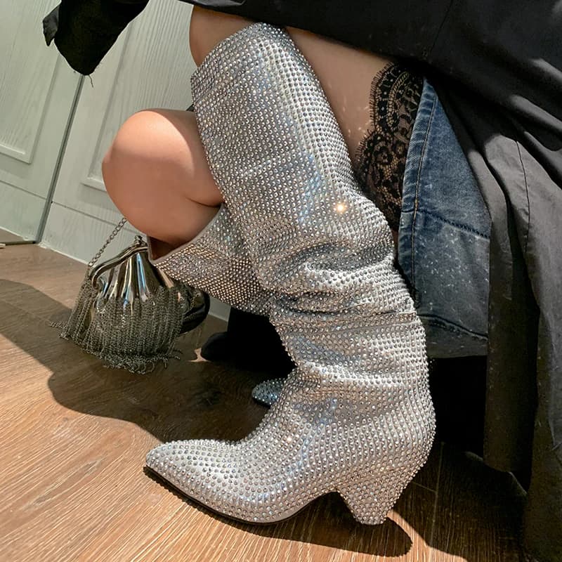 Fashion Spikes Long Boots Crystal Lady Sexy Point Bling Bling Knee Boots Woman Strass Elegant Party Shoes