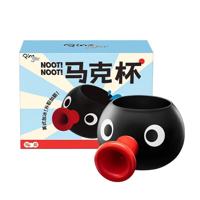 Tazza Pingu da 450 ml Tazza da acqua in ceramica di grande capacità Anime Periferica Regalo di compleanno di Natale Tazza da colazione per caffè per ufficio