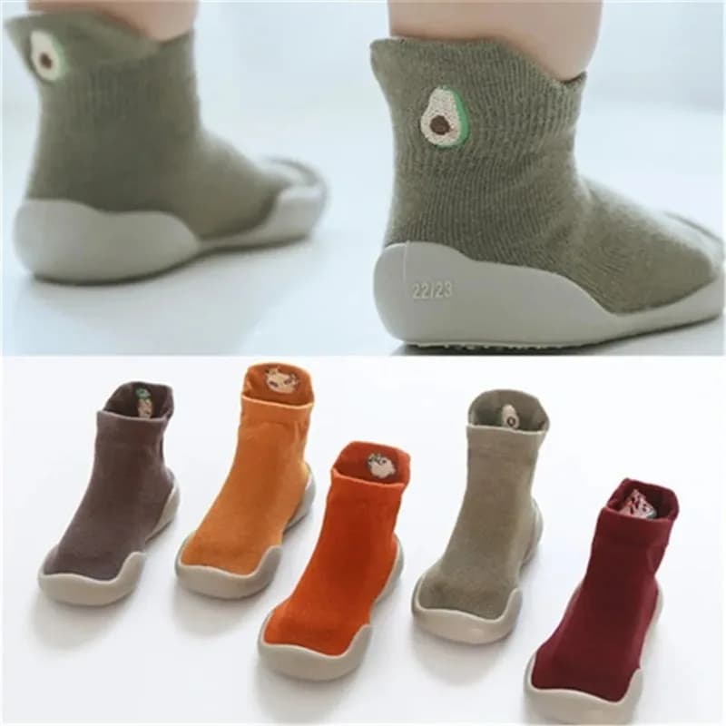 Calzini per scarpe da neve caldi per bambini calzini per neonati scarpe con calzino spesso spazzolato giallo nero stivaletti per neonate suole morbide scarpe da bambino