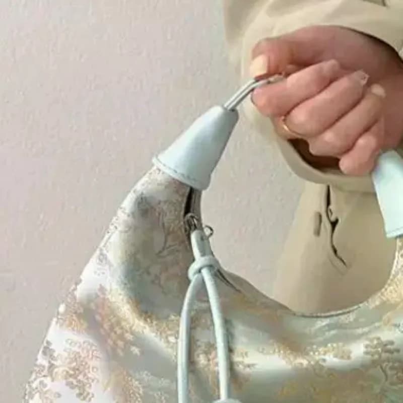 Borsa tote di tendenza Borsa casual ricamata in stile cinese Borse Hanfu Borsa con ricamo Borsa con cerniera Borsa a tracolla Borsa Cheongsam Party