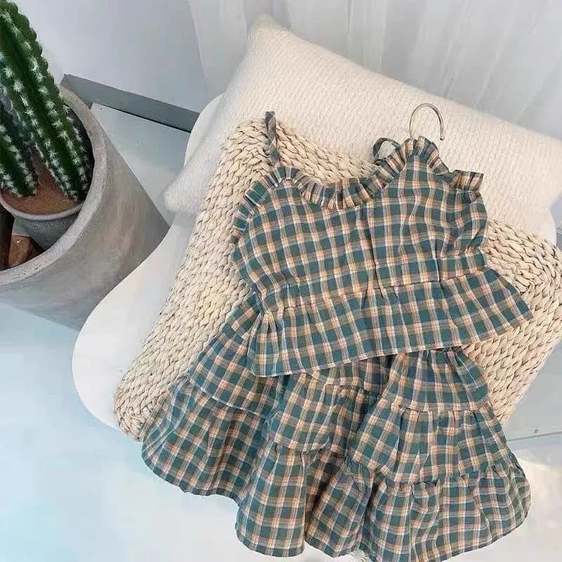Nuovo Set Estivo per Bambine: Canotta e Pantaloncini a Quadretti con Fiocco, Completo Principessa con Gilet e Gonna alla Moda