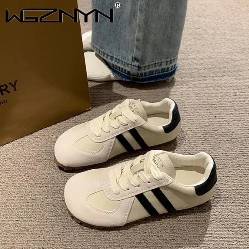 2024 New Spring And Autumned Thick-soled Lightweight Sneakers For Women All-match Popular Retro Sport Leisure Shoes Hot Sale