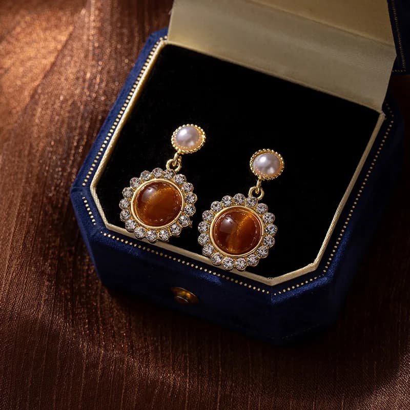 Moda Maillard Orecchini pendenti in pietra occhio di tigre vintage per le donne Squisito zircone Perle simulate Accessori per gioielli Regali