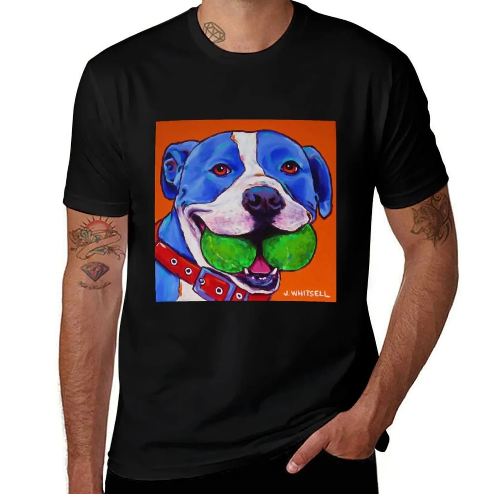 Divertente Pitbull colorato con palline da tennis - T-shirt J. Whitsell Art, abbigliamento da lavoro, maglietta semplice