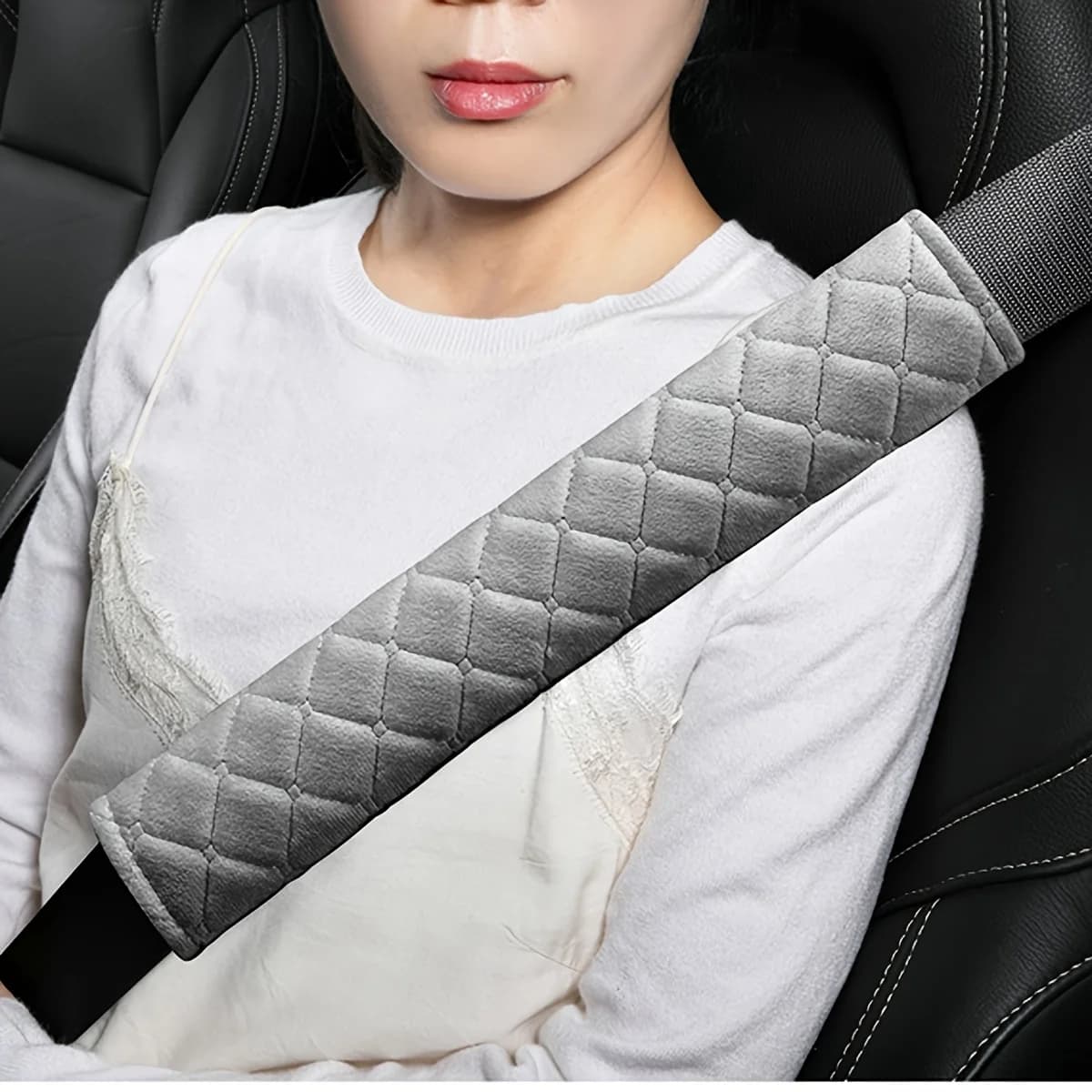 1/2 pezzi Spallina regolabile per cintura di sicurezza per auto Protezione per spalla per cintura di sicurezza Un accessorio per auto regolabile comodo e durevole