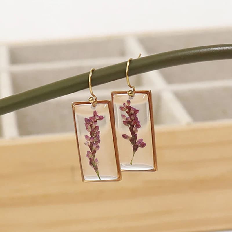 Orecchini Unici con Fiori Pressati, Orecchini Creativi in Resina Epossidica con Fiore all'Interno, Orecchini con Fiori Naturali Essiccati, Accessori Personalizzati