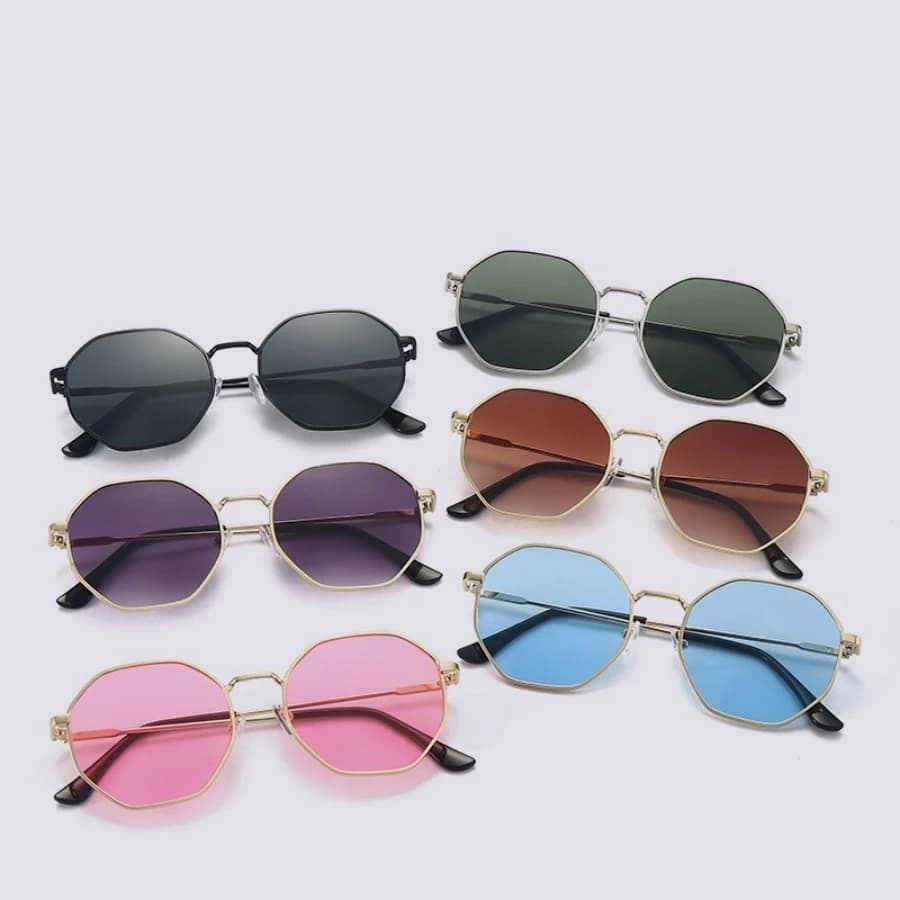 Occhiali da sole da donna 1PC con una elegante montatura circolare in metallo adatta per la fotografia quotidiana all'aperto