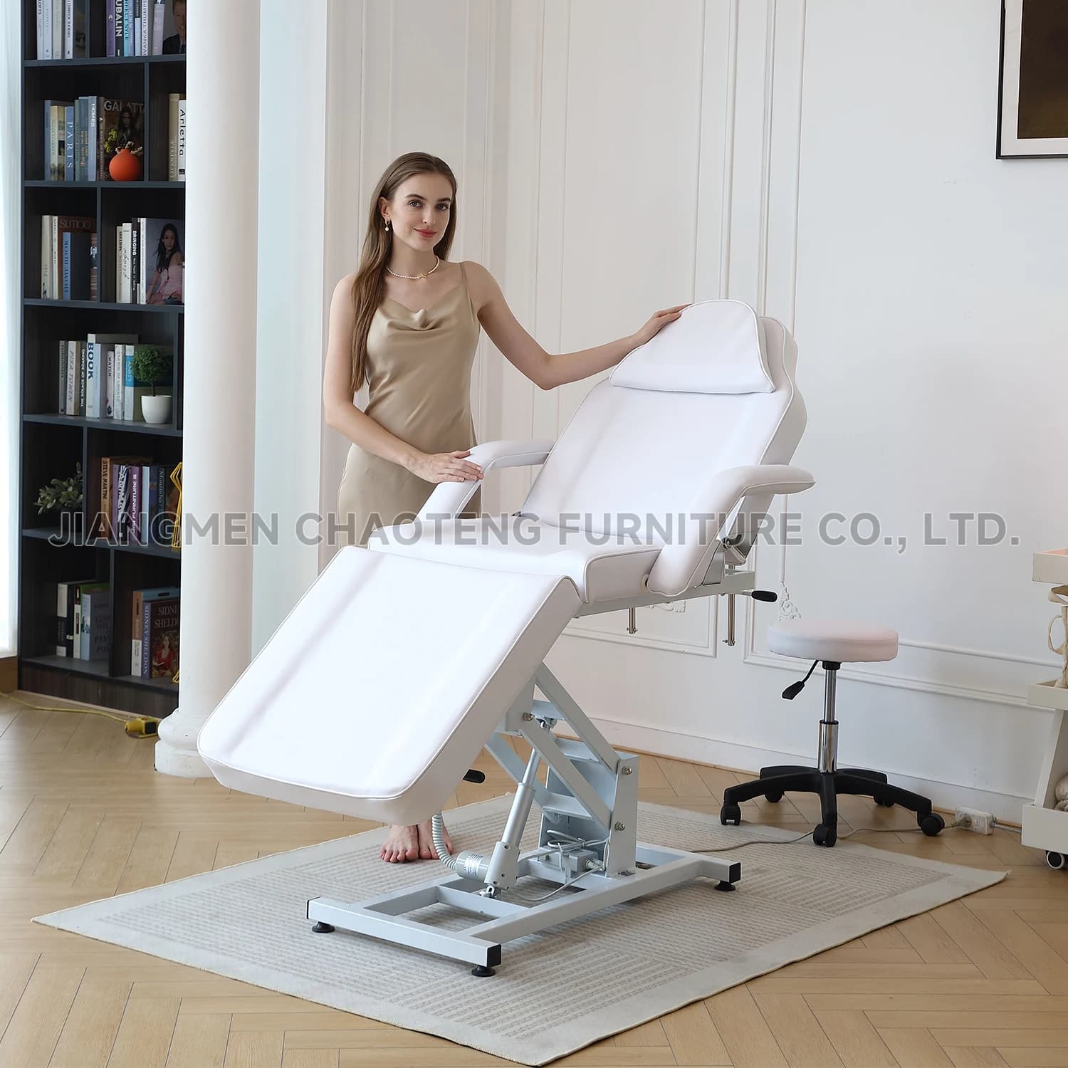 Comfortable 3 Section Folding Massage Bed Chair, Adjustable Portable Electronic Tattoo Beauty Bed with Metal Frame