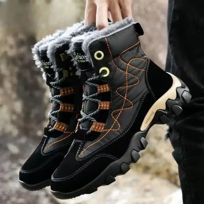 Stivali da neve ispessiti foderati in pile caldo invernale da uomo Scarpe da trekking da esterno imbottite in cotone sportivo antiscivolo con lacci alti
