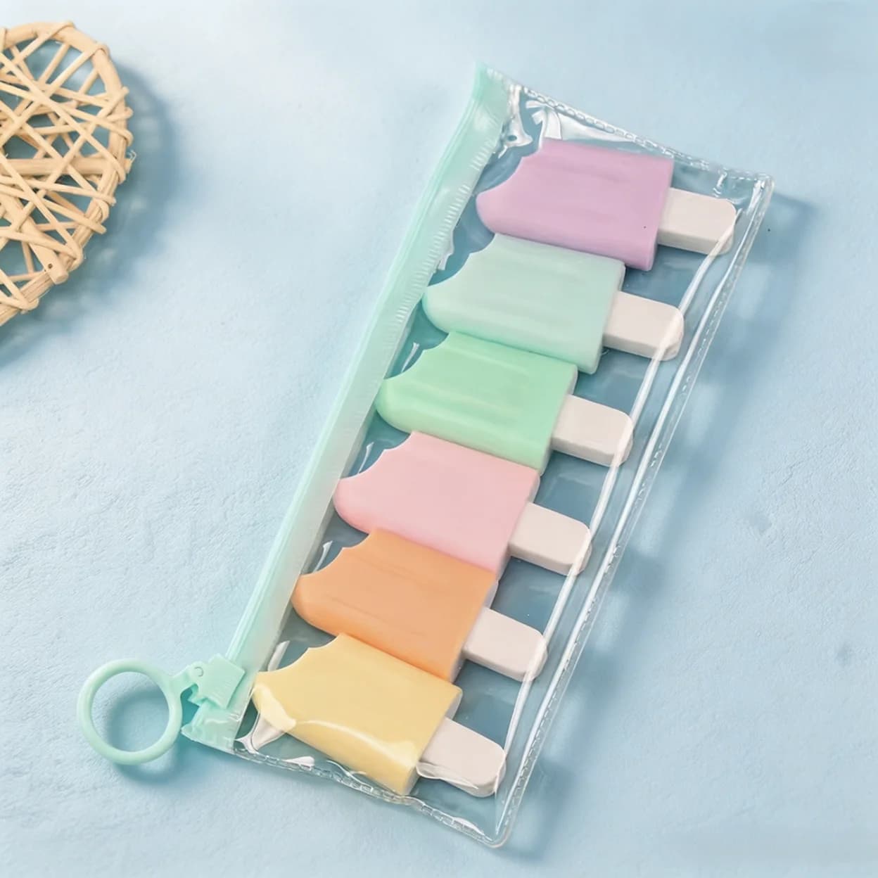 6pcs Ice Cream Highlighters Candy Colors - Smudge Resistant Marker Pens for Journaling Note Taking School Office Supplies