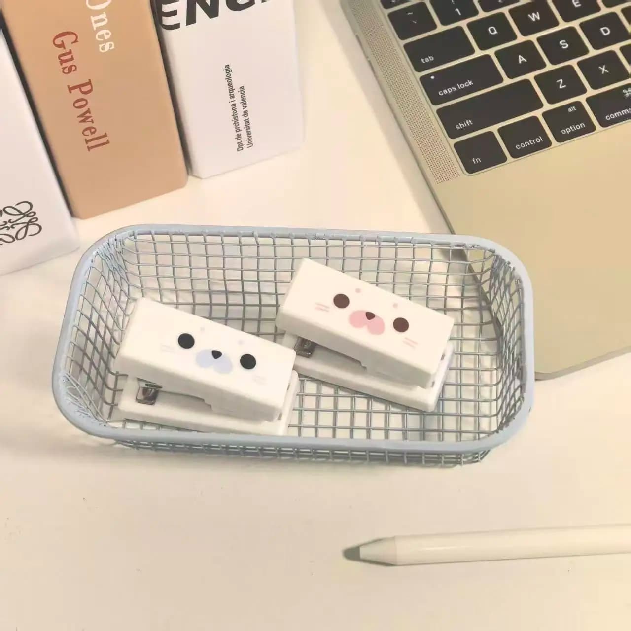 Cute Little Seal Animal Expression Stapler Korean Campus Student Portable Office Small Binding Tool Mini Cute Ins Stapler Gift