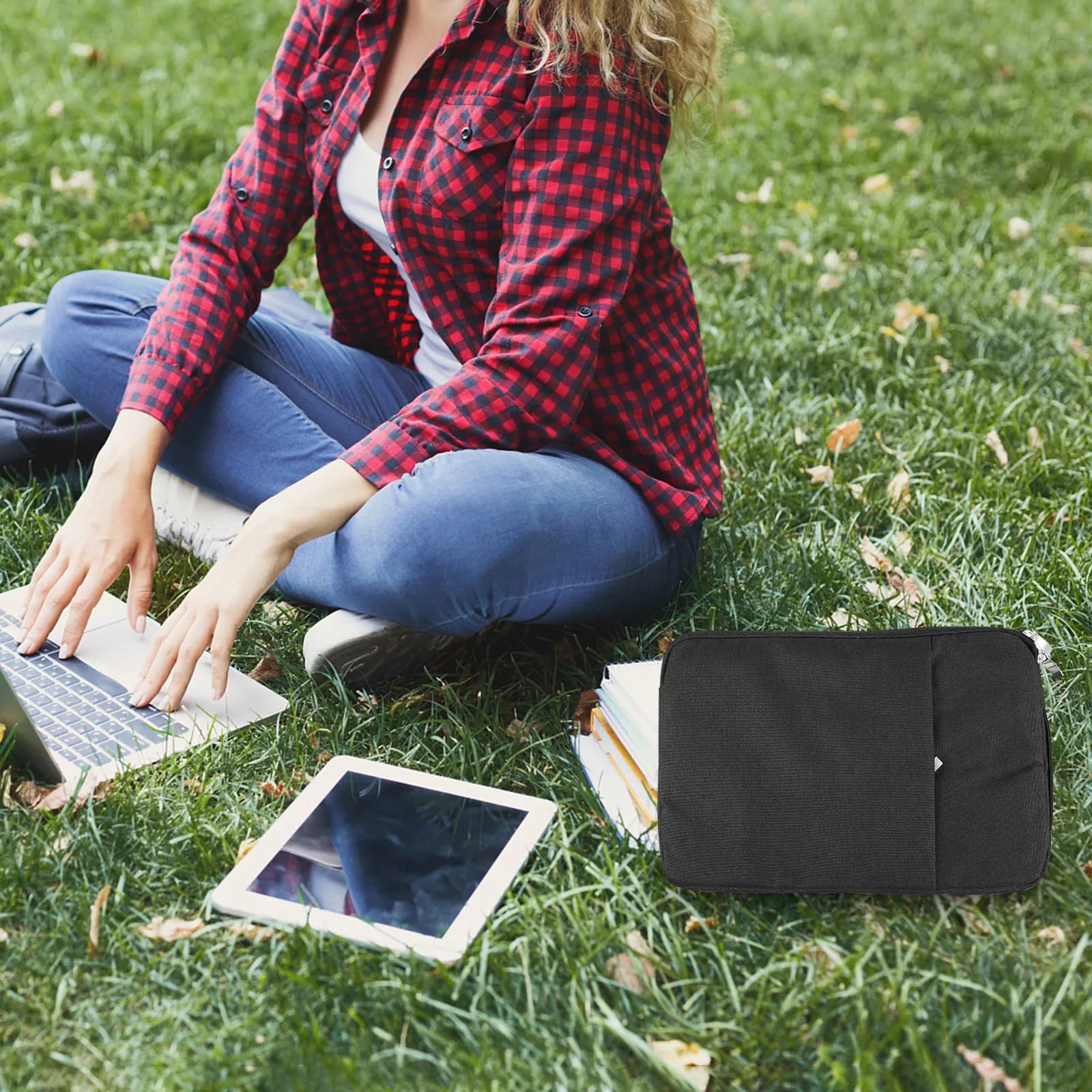 Custodia Protettiva Robusta per Tablet/Laptop da 11 Pollici con Maniglia Comoda per Prevenire Polvere, Acqua, Macchie e Graffi