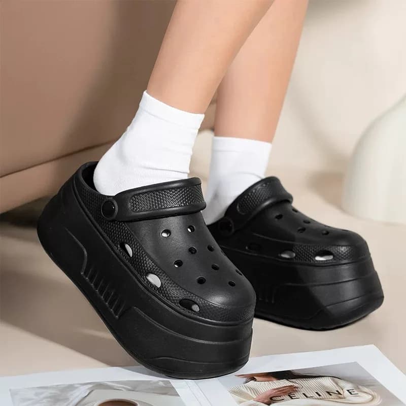 Sandali da donna con tacco alto in EVA, nuove scarpe da donna con plateau e fori, sandali esterni rialzati da donna