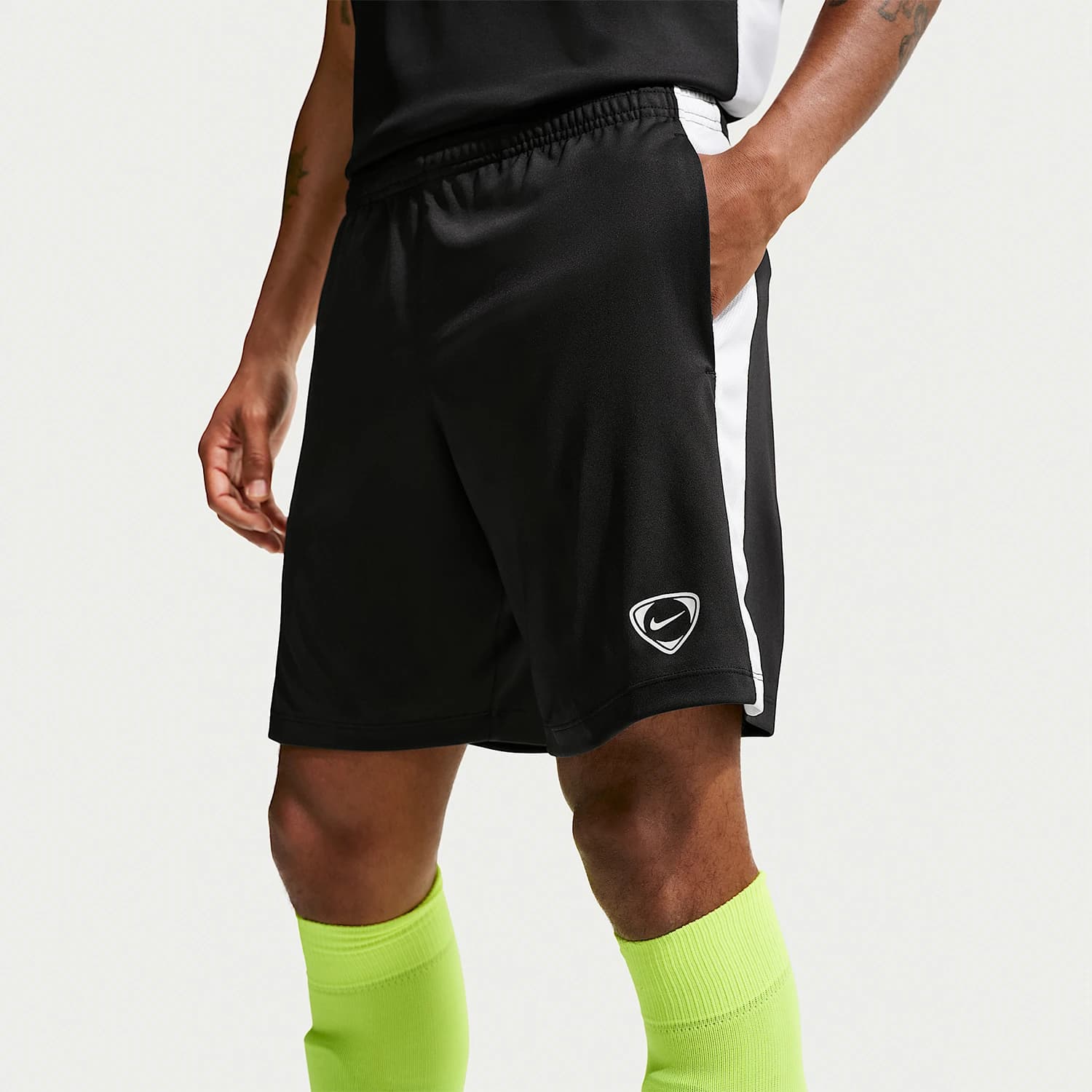 Pantaloncini da calcio Nike Authentic da uomo con patchwork traspirante e vita elastica IF1526-010