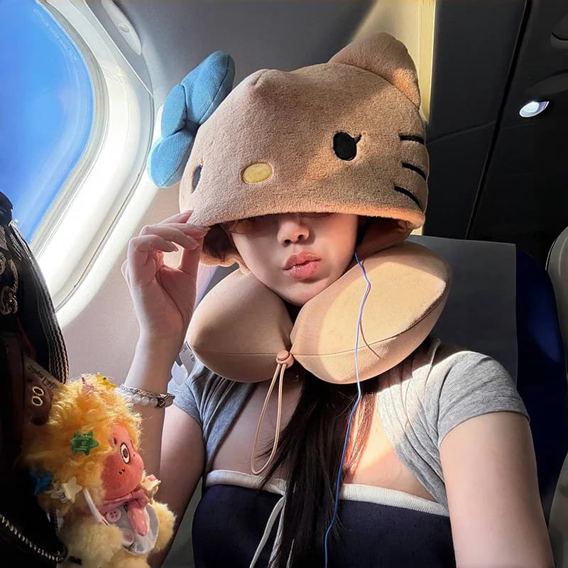 Cuscino da Viaggio a Forma di U con Cappuccio per Pelle Scura, in Memory Foam, Supporto per il Collo per Voli Lunghi e Viaggi in Treno ad Alta Velocità